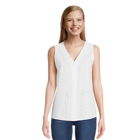 Time and Tru Women's Woven Tank Top Size:XXL color: White - Picture 1 of 9